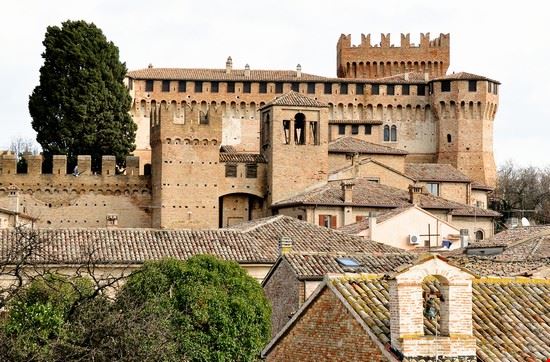 Castello Gradara iz4aks - Creative Commons iz4aks