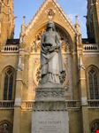 Chiesa di Santa Elisabetta Statua