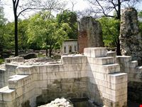 Isola Margherita Rovine