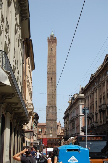 Torre Garisenda