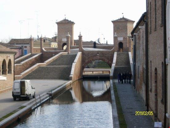 Ponte dei Trepponti Comacchio  