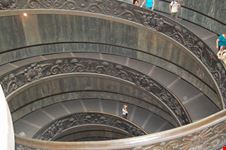 Musei Vaticani - Scala d'ingresso
