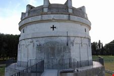 mausoleo di teodorico ravenna