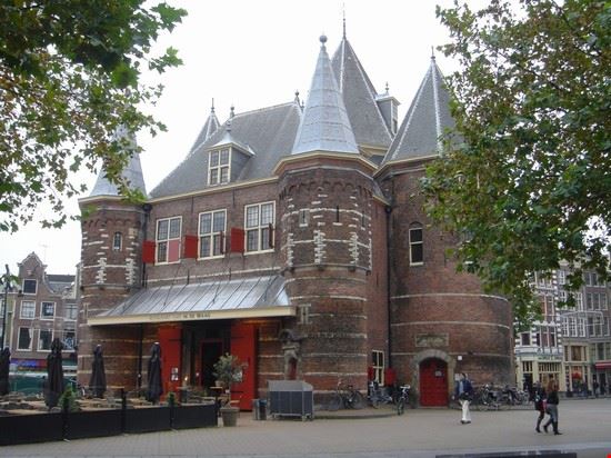 Nieuwmarkt Amsterdam  