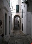 ostuni gassen in der weissen stadt