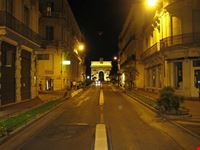 montpellier arc de triomphe