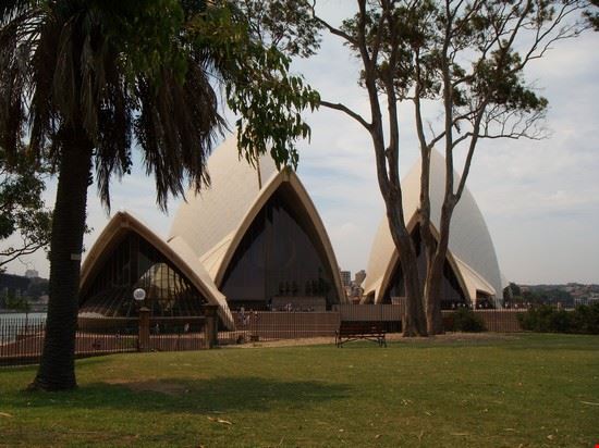  Sydney  