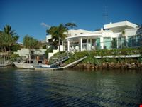 byron bay brisbane