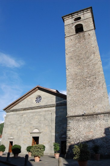 Castelnuovo Garfagnana - Chiesa