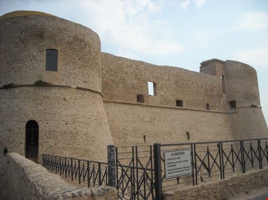  Ortona  