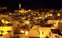 matera matera bei nacht