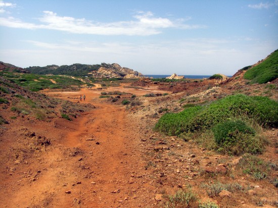 Strada per raggiungere Cala Pregonda