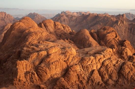 Monte Sinai - George Muresan - George Muresan - shutterstock