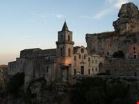 Chiesa & Sassi