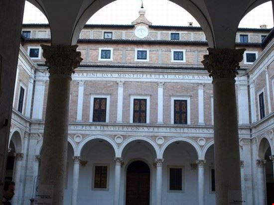  Urbino  
