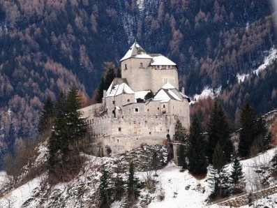 Castel Tasso