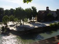 isola tiberina
