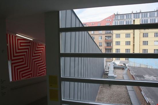 Centro d'Arte Contemporanea DOX Praga Naida Caira Naida Caira