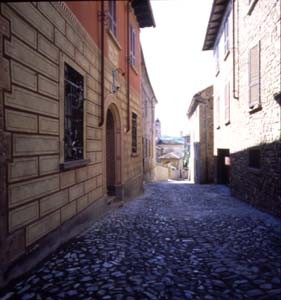 vicolo