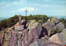 Il Sasso di Maremma e la Croce sulla Vetta