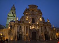 murcia murcias kathedrale bei nacht