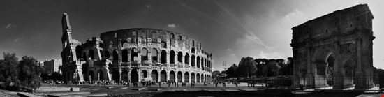 il colloseo in b/n