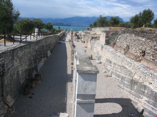  Sirmione  
