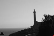 Leuca - Vista del faro e santuario