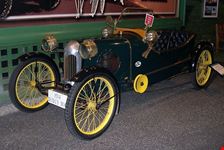 los angeles petersen automotive museum