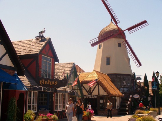 Solvang:mulini e souvenir