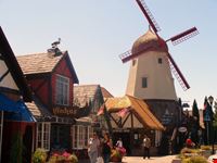 Solvang:mulini e souvenir