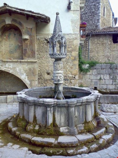  Fontecchio  