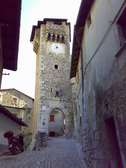  Fontecchio  