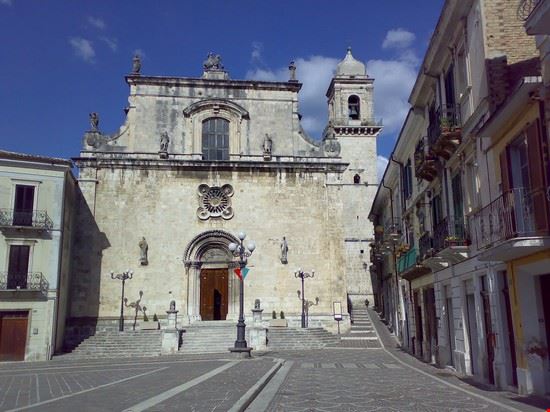 Popoli   Popoli    