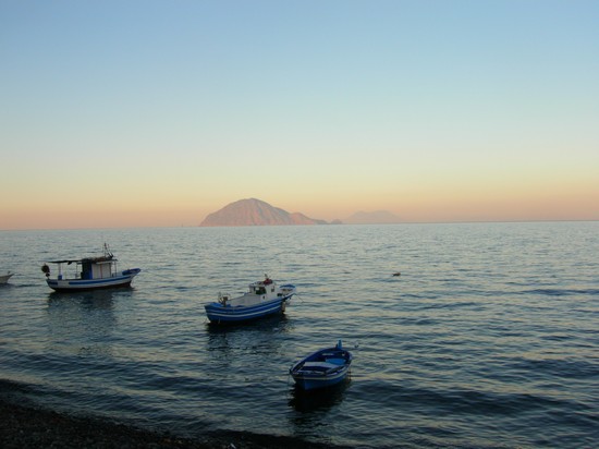 Tramonto ad Alicudi