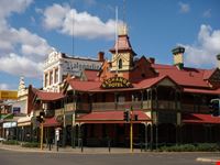 Kalogoorlie-il pub + fotografato...