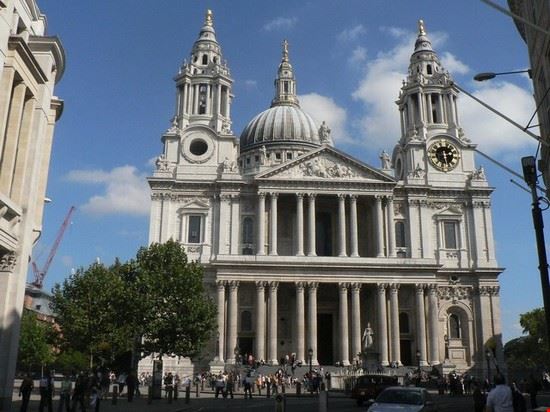 St. Paul Cathedral  London Chris Downer - Creative commons Chris Downer