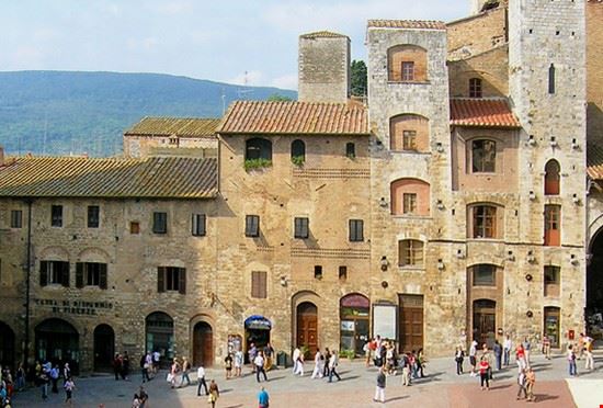 Torri degli Ardinghelli - Sailko WIKI - Sailko WIKI