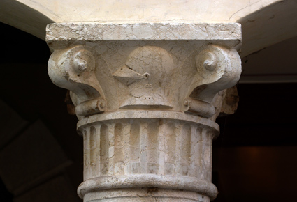 Capitello medievale in Corso Vittorio