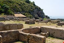 I resti della Villa di Tiberio 2