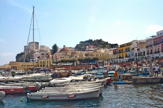 Veduta del porto 2