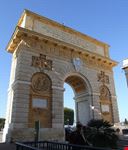 montpellier arc de triomphe de montpellier