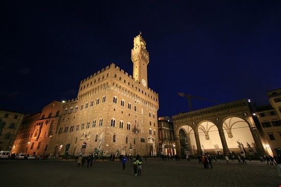 Piazza della Signoria Florence eblaser - Creative commons eblaser