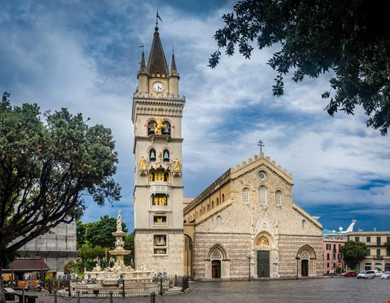 Duomo di Messina Duomo di Messina Nikiforov Alexander - Shutterstock.com 