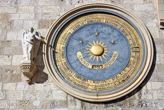 Duomo di Messina Duomo di Messina Lorena Tempera - Shutterstock.com 