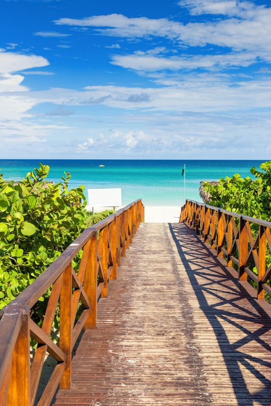 La spiaggia di Varadero La spiaggia di Varadero Kamira - Shutterstock.com 