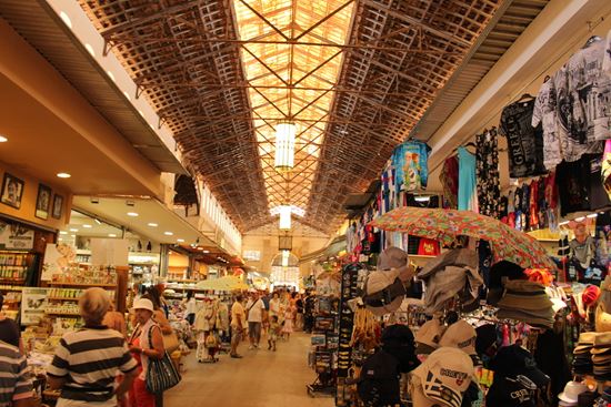 Mercato coperto Chania Mercato coperto Chania RukiMedia / Shutterstock.com 
