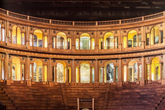 Teatro Farnese Teatro Farnese iryna1 / Shutterstock.com 