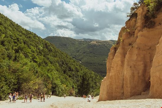 Fiastra Lame Rosse stock.adobe.com 