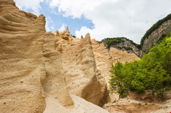 Fiastra Lame Rosse stock.adobe.com 